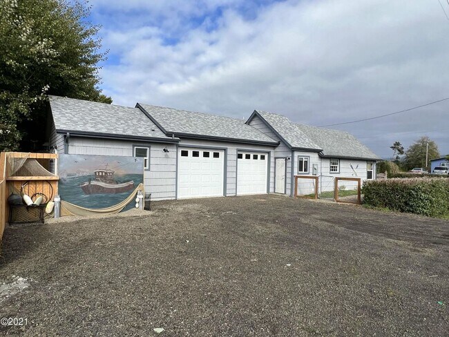 Photo - 1051/A/ Unit 1051/A/B