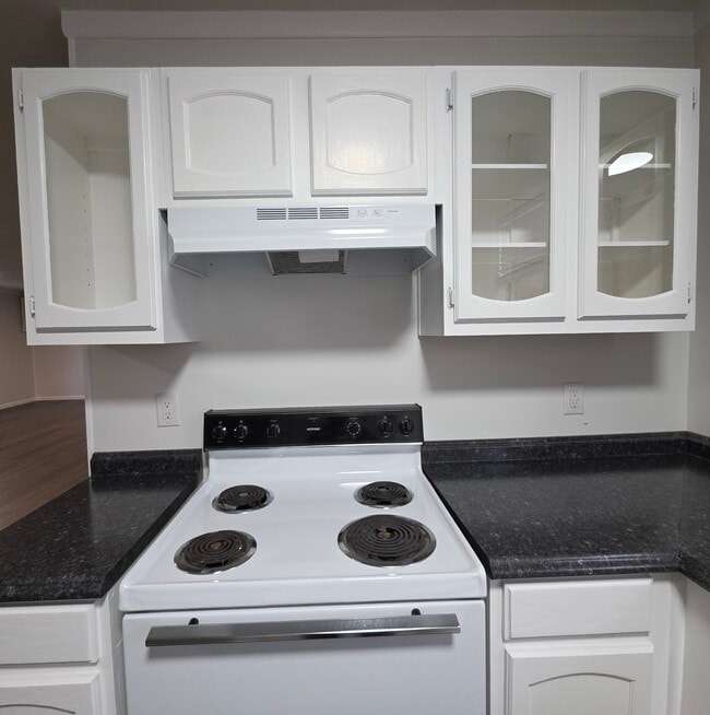 Photo - 105 Becky Dr