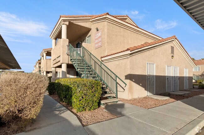Building Photo - Bright & Open 2 Bed, 2 Bath Condo in Las V...