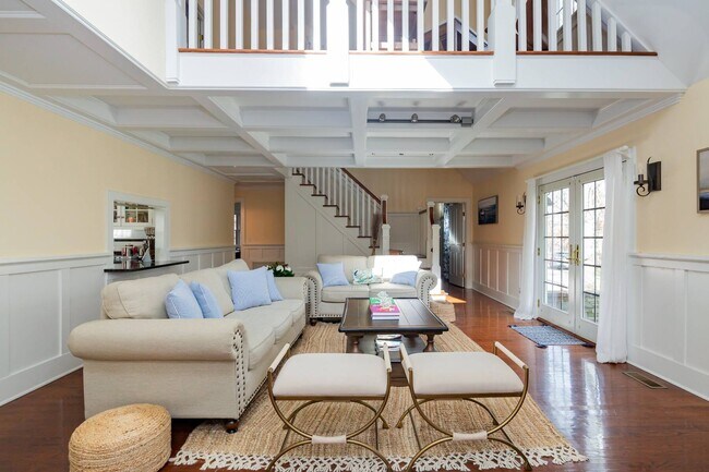 Photo - 413 Hands Creek Rd