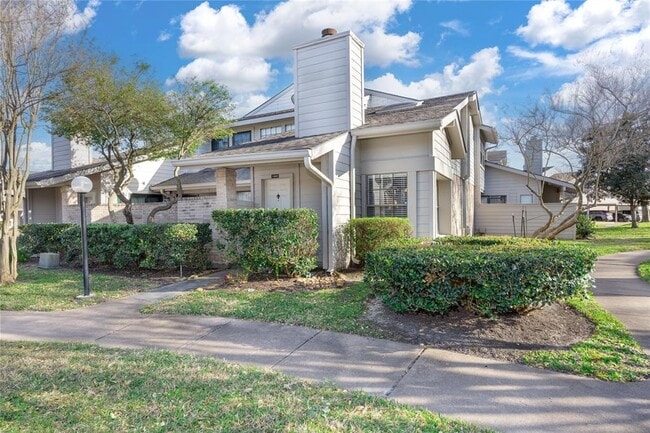 Photo - 13483 Garden Grove Unidad ST723 Rental