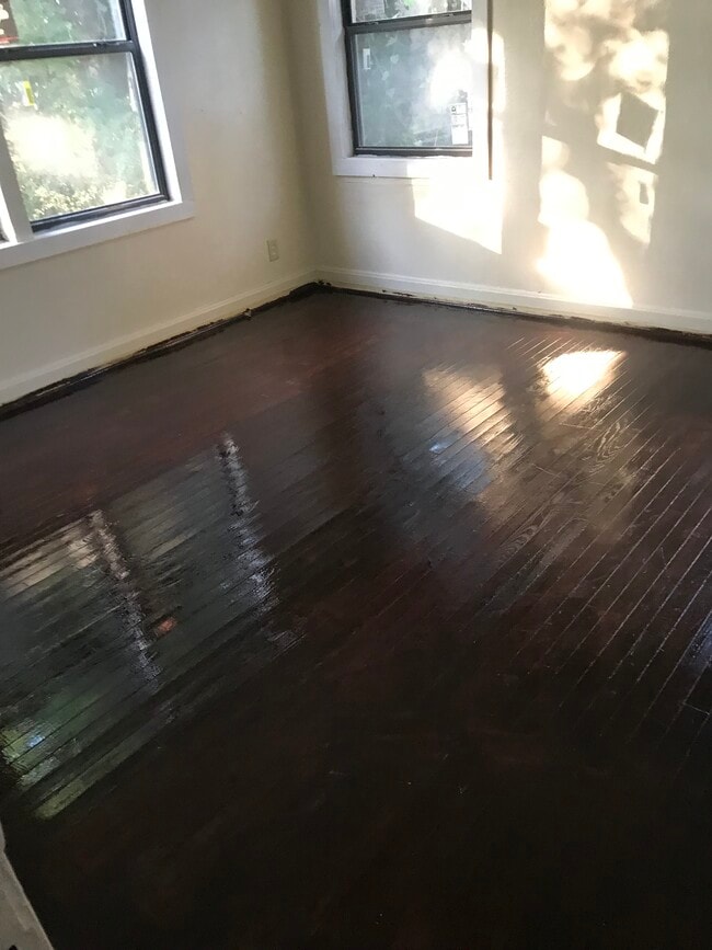 Photo - 1115 Wilson Ave