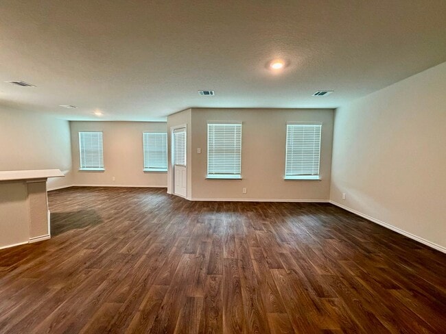 Photo - Spacious 4-Bedroom Home with Loft in Redbird Ranch