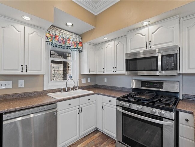 Photo - 1517 9th Ave