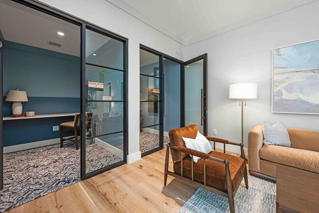 Solis Birkdale apartments — community photo