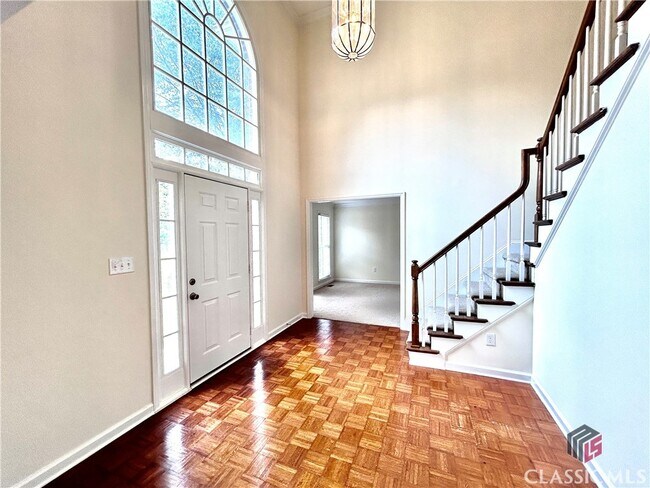 Photo - 120 Cedar Springs Pl