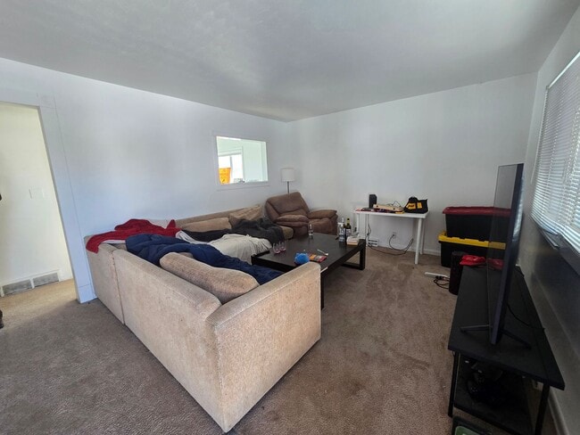 Photo - Cozy Home in East Campus