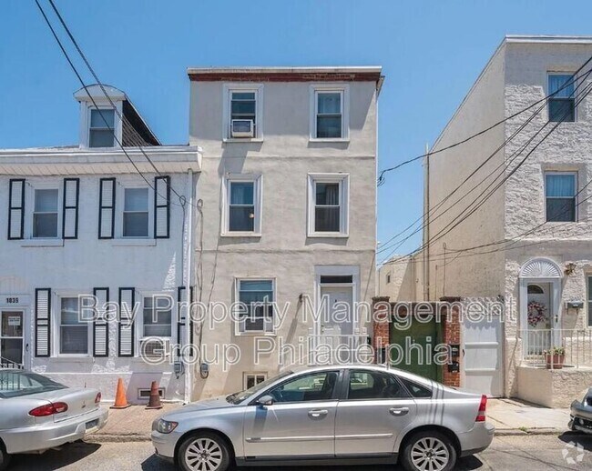Building Photo - 1037 Crease St Unit A Rental