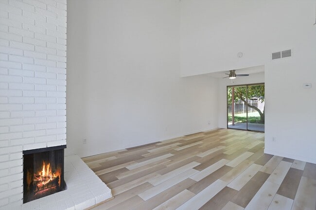 Photo - 1305 Sylvan Meadows Dr Unit A