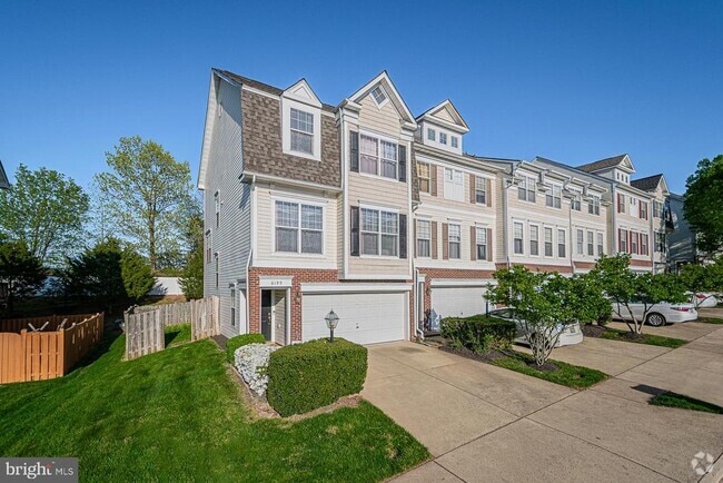 Building Photo - 8199 Glade Bank Dr Rental