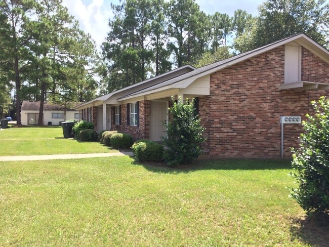 Photo - 016 University Ct Apartment Unit Southern Cove MF-16 Southern Cove