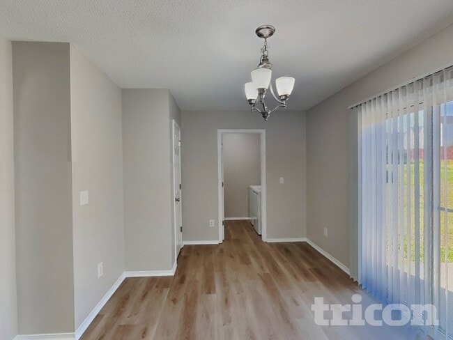 Photo - 1025 Gelfield Rd