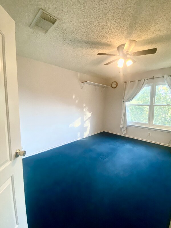 Photo - 7742 Claridge Casa