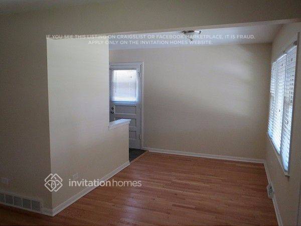 Photo - 110 Englewood Ave