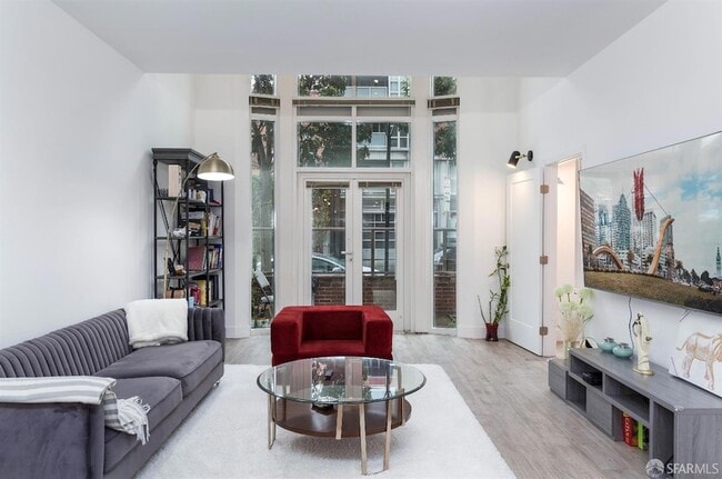 Building Photo - 88 King St Unit 108 Rental