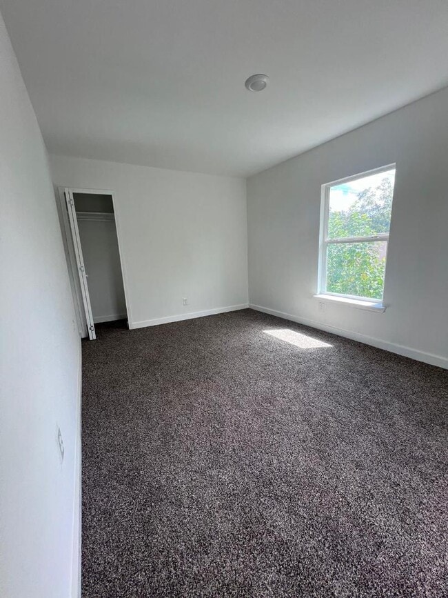 Photo - 224 W Pyron Ave