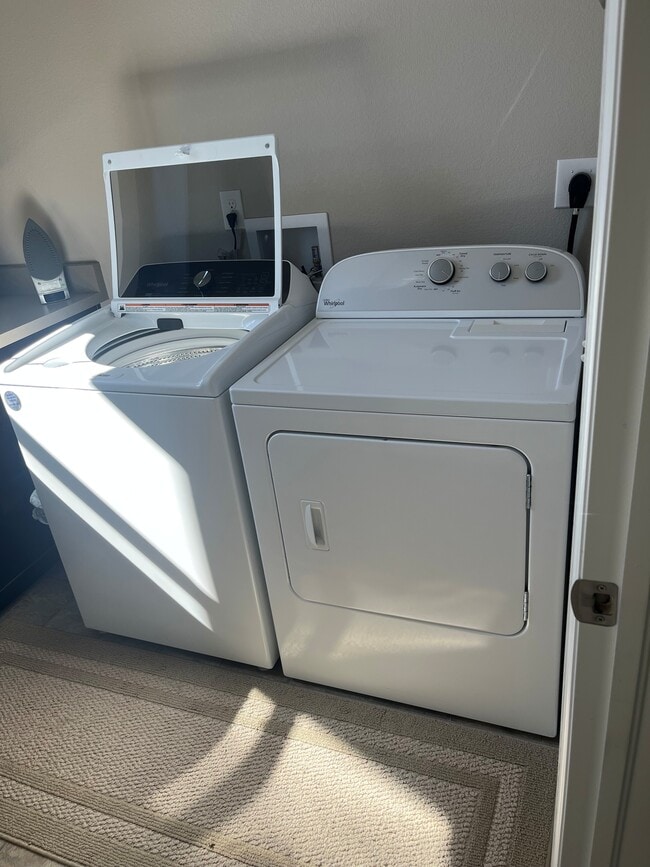 Photo - 26906 E Davies Pl