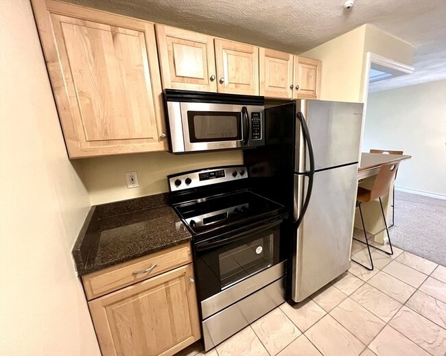 Photo - 103 Grove St Unit 337