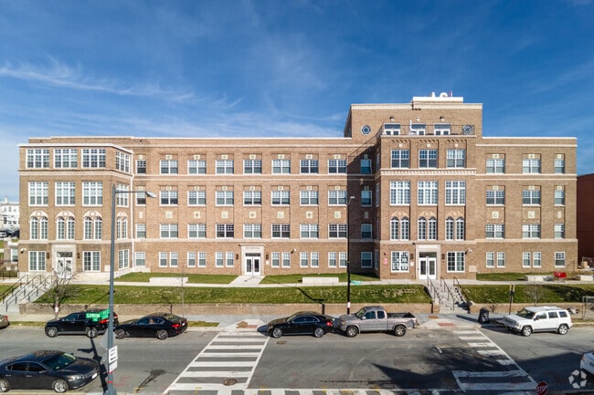 The Appleton at Spring Flats Senior 62+