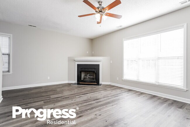 Photo - 1932 Shadow Glen Dr