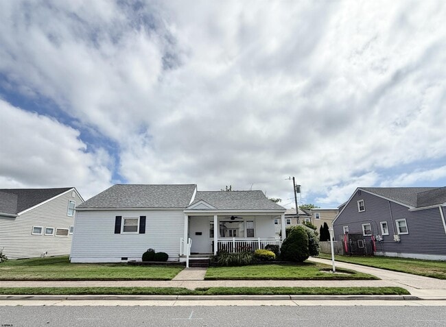 Photo - 307 N Essex Ave
