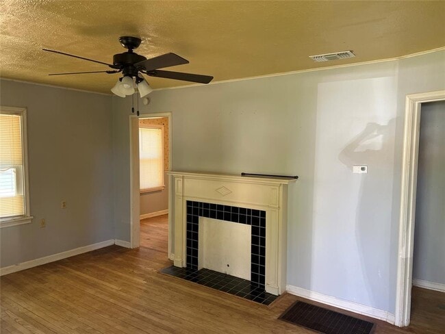 Photo - 505 S 11th St