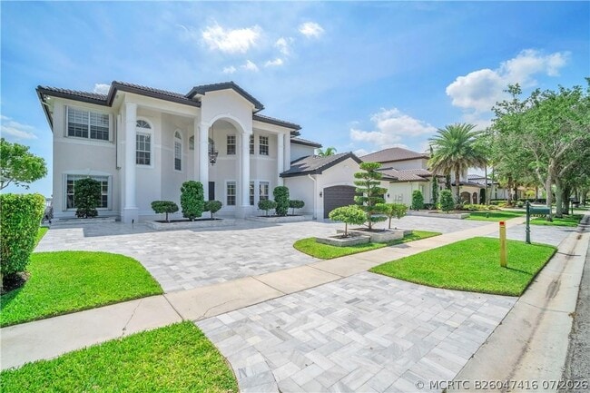 Building Photo - 4707 SW 195th Terrace
