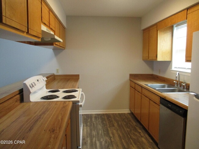 1218 Stephen Dr