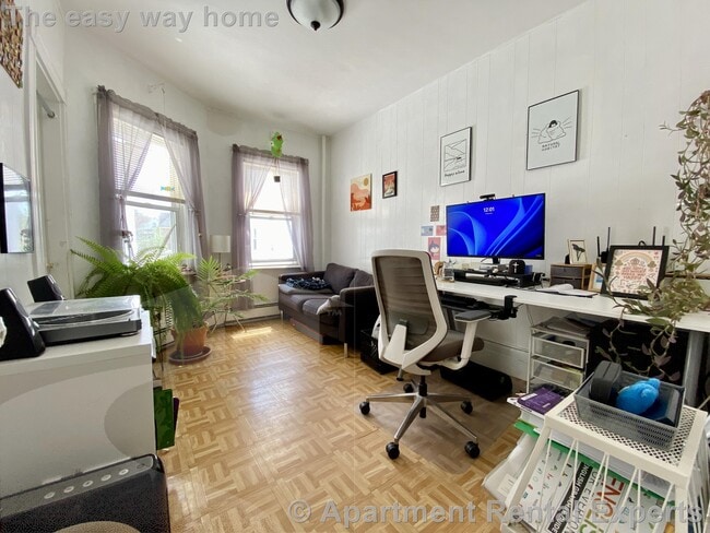 Photo - 12 Craigie St Unit #4