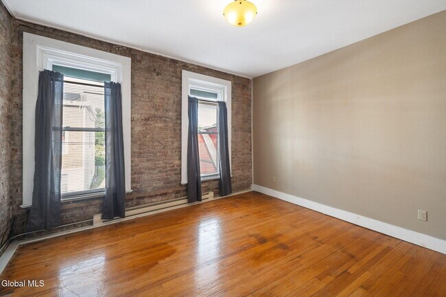 108 Division St Unit 7