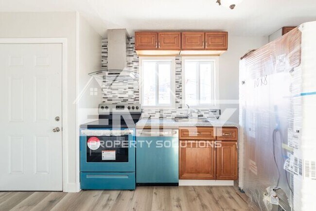 MOVE IN READY 2 BEDROOM 1 BATHROOM HOME IN LYNWOOD CA 90262