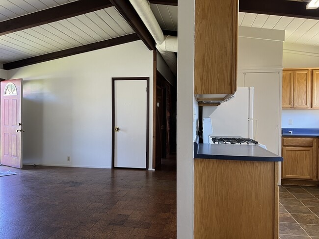 Photo - 1268 Fernwood Dr