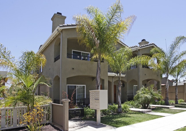 Photo - 4669-4675 Idaho St