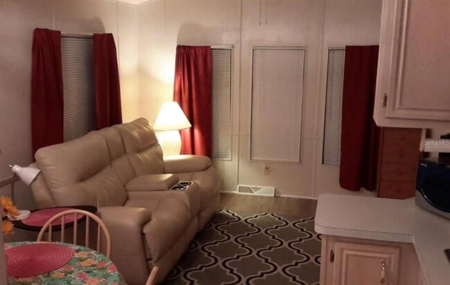 Photo - 2413 Limewood Ave