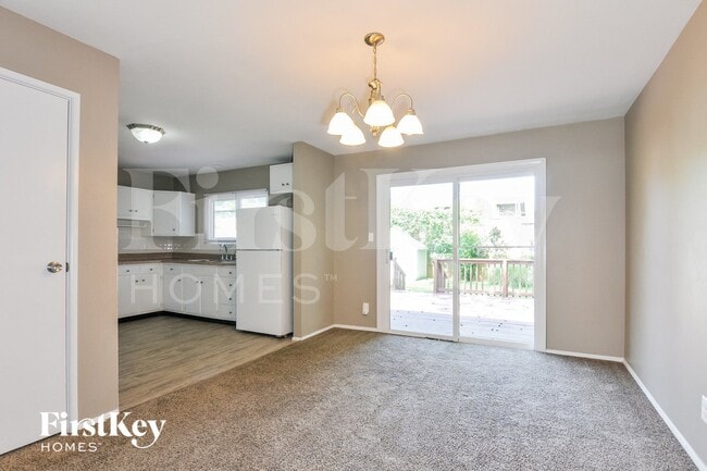 Photo - 925 Chula Dr