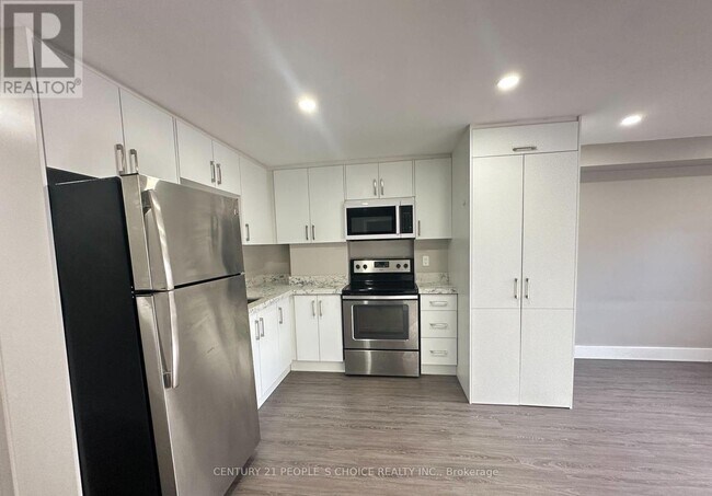 Photo - 199 Avondale Blvd