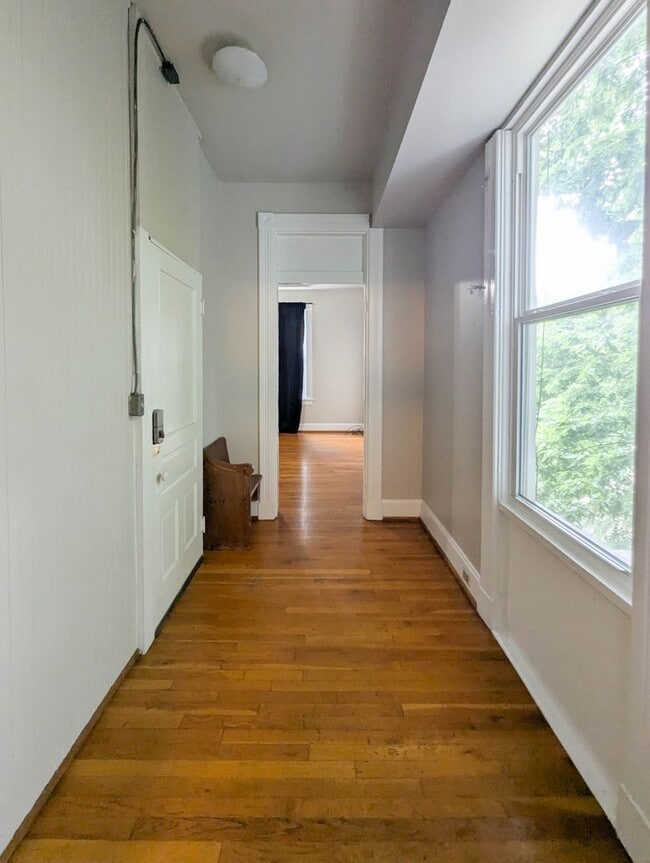 Photo - 32 Conklin St Unit 2