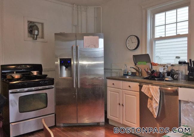 Photo - 229 Harvard St Unidad 2