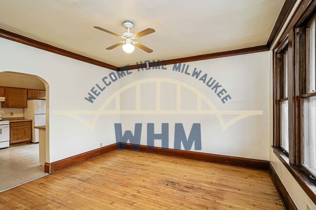 Photo - 2934 N Bremen St