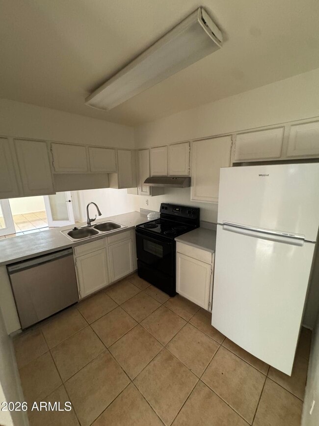 Photo - 1837 N Spring