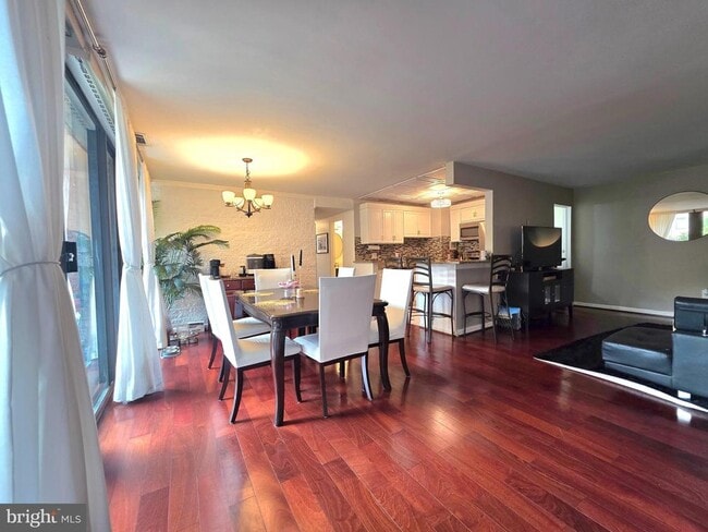 Photo - 16 S Van Dorn St Unit 101