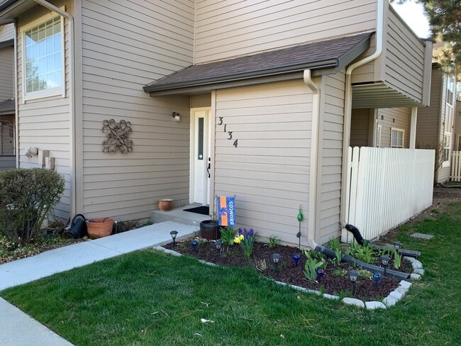 Building Photo - 3134 S Gekeler Ln Unit 3134