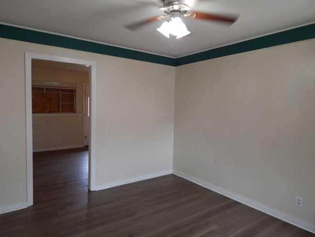 Photo - 2306 SW 8th Ave Unidad 2306 SW 8th #A