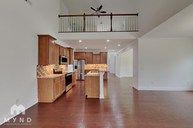 105 Leesville Loop