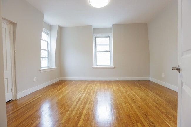 Photo - 157 Winthrop St Unit 2