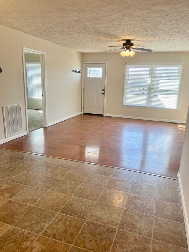 Photo - AVAILABLE NOW! 3 Bedroom, 2 Bath Home off Needmore Road