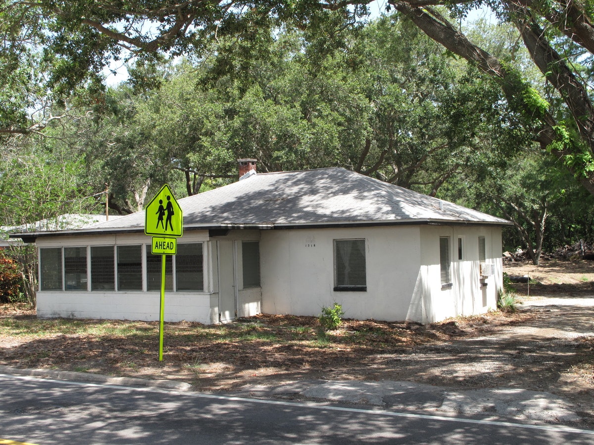 1318 Sunset Pt Rd - 1318 Sunset Point Rd