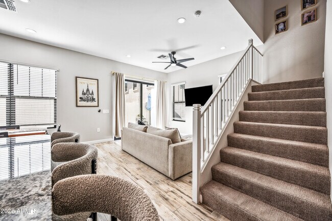 Photo - 4827 E Village Dr