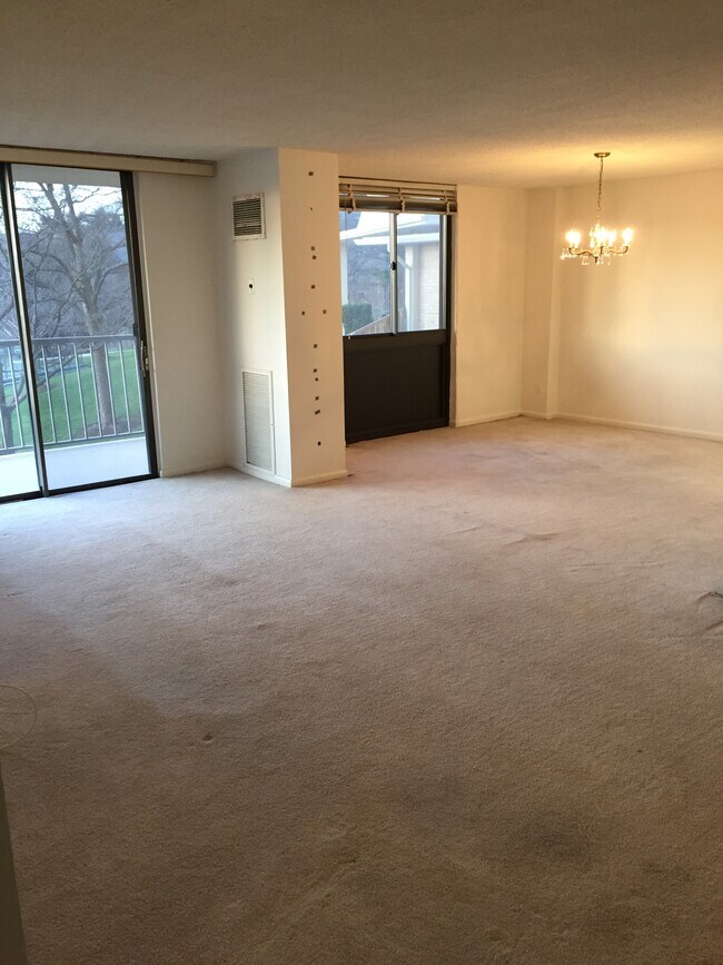 Photo - 7420 Westlake Terrace Unidad 105