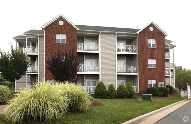 Brightwood Crossing Apartments